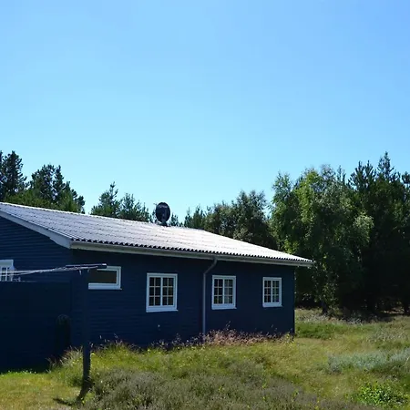 Redward - 1km From The Sea By Interhome Molby